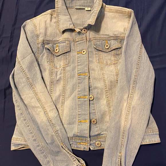 cato jean jacket